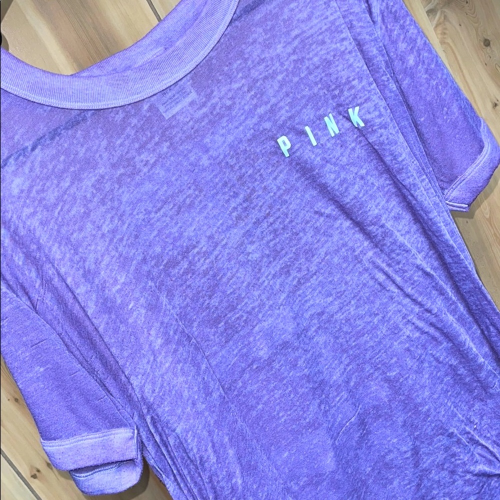 VS PINK T-Shirt